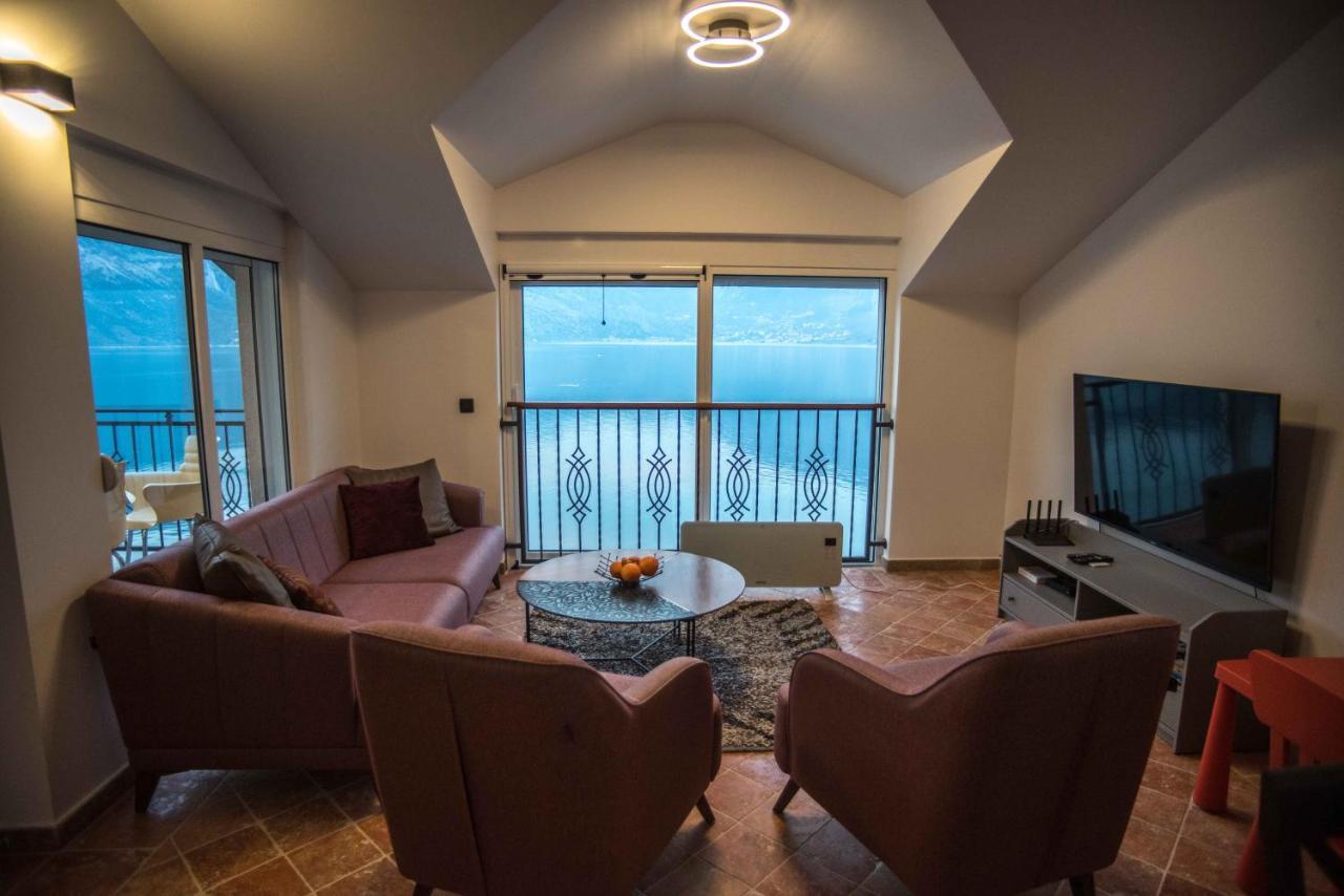Modern Waterfront 3-Bed Apartment Донья Костаніца Екстер'єр фото